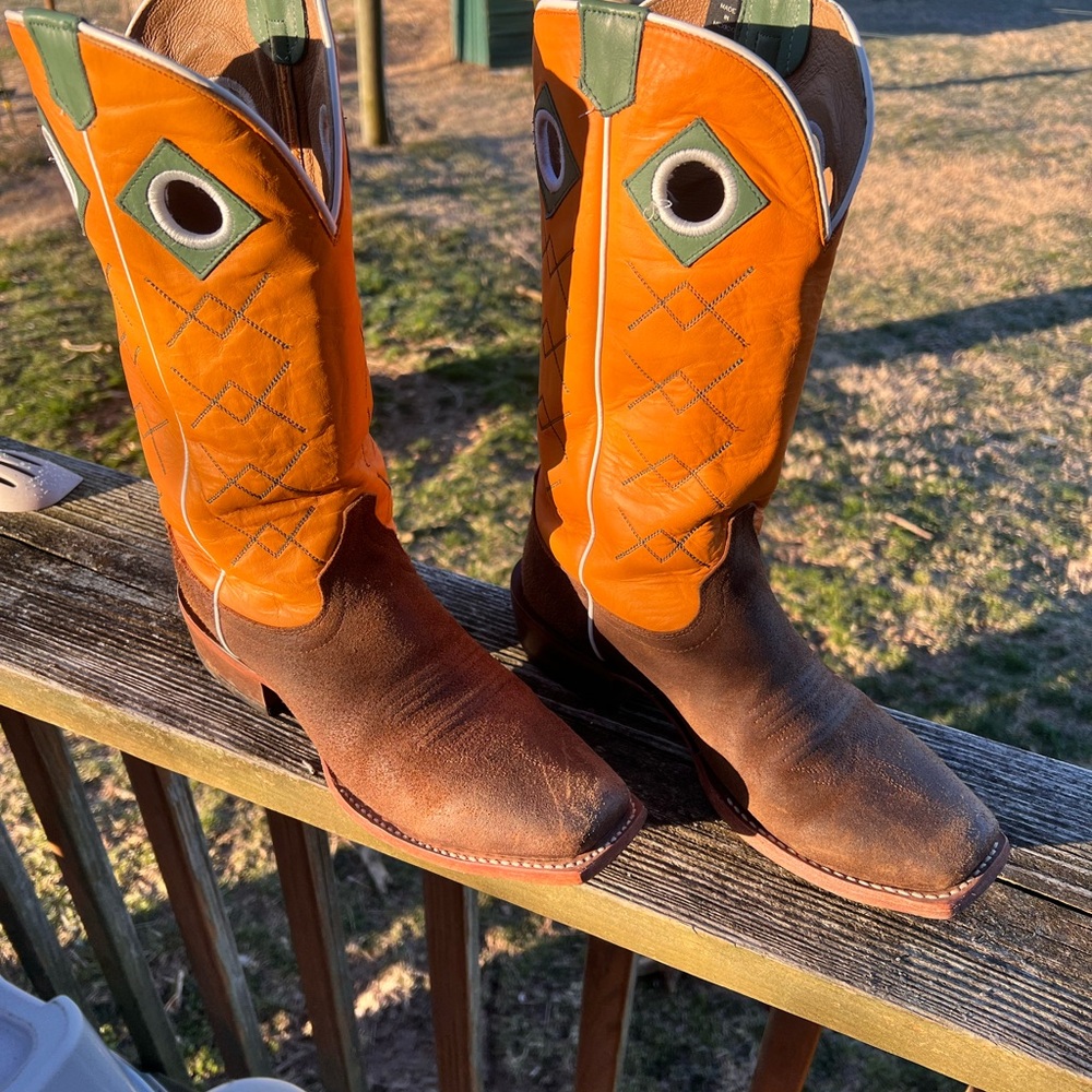 Men’s Justin rough out cowboy boots 9.5